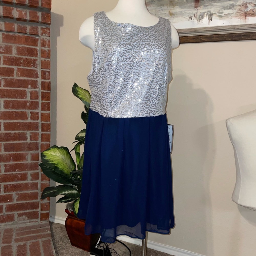 NWT B Darlin Evening Dress Sequined Navy and Silver